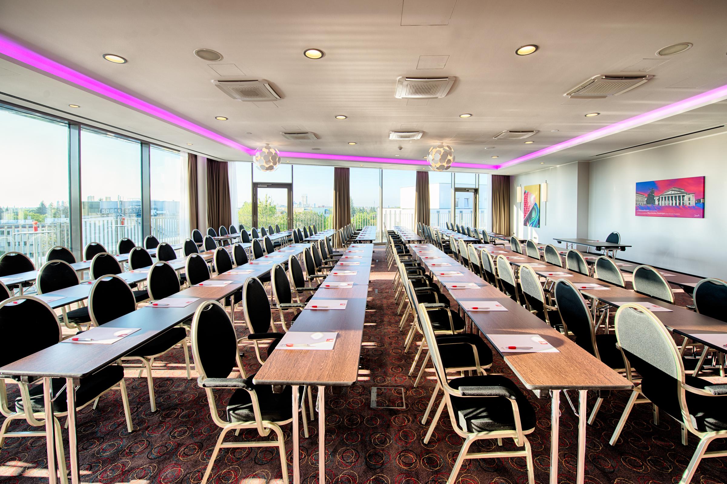 Leonardo Hotel Munich City South Екстериор снимка