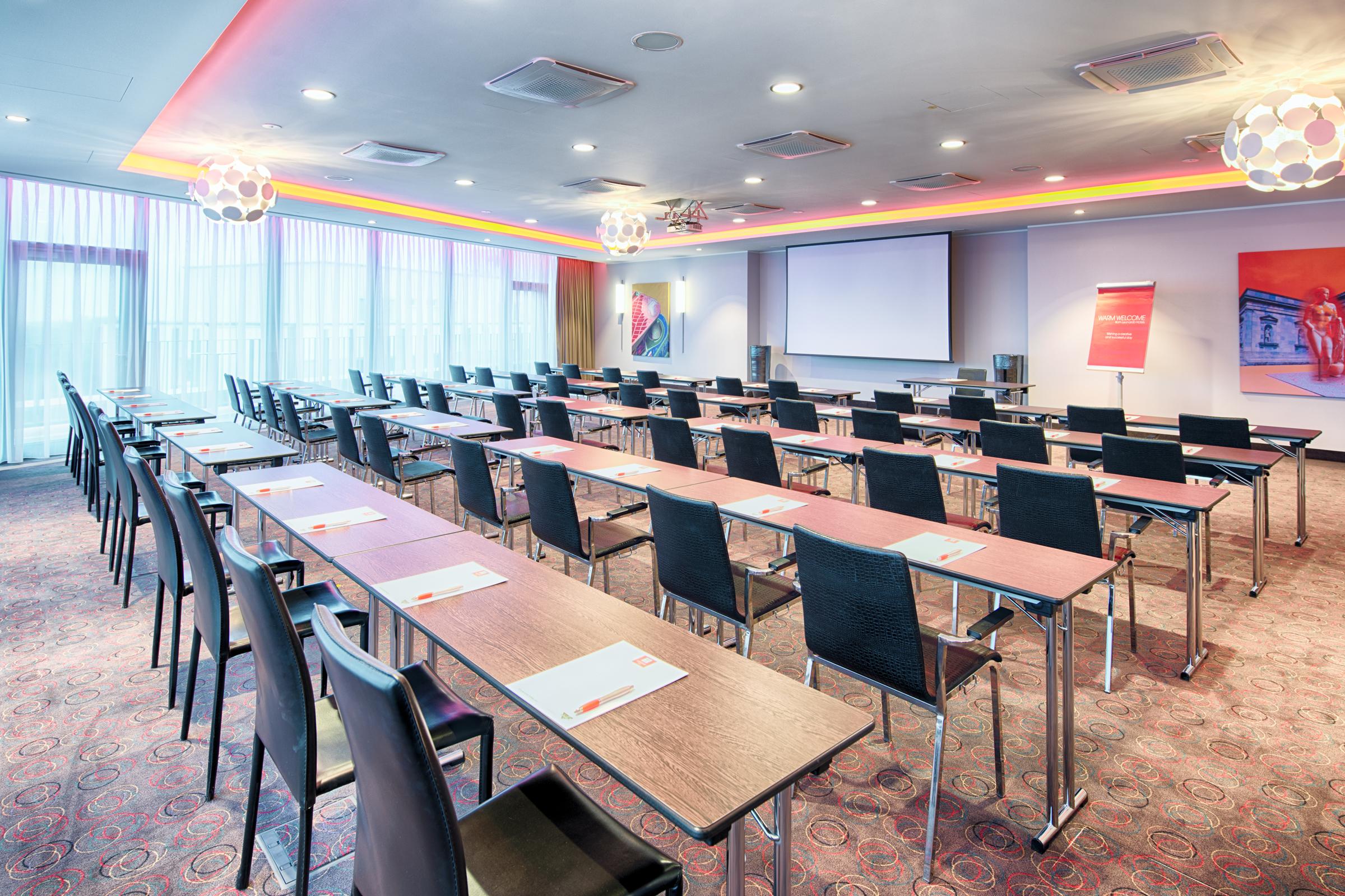 Leonardo Hotel Munich City South Екстериор снимка